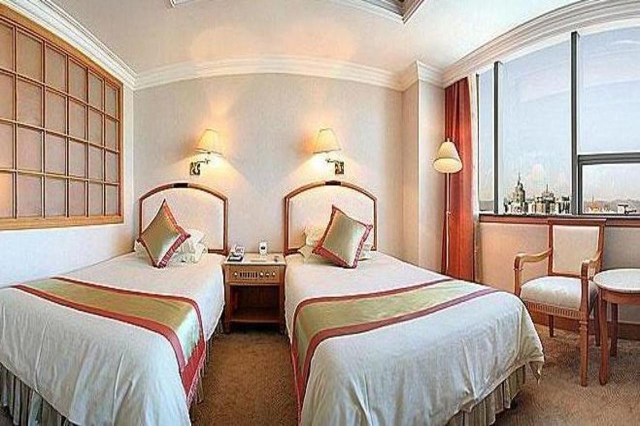 Green Land Hotel Kunming Zewnętrze zdjęcie