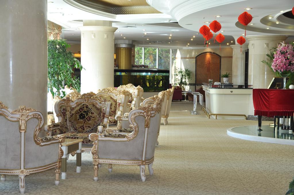 Green Land Hotel Kunming Zewnętrze zdjęcie