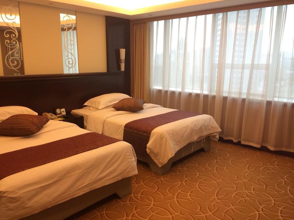 Green Land Hotel Kunming Pokój zdjęcie